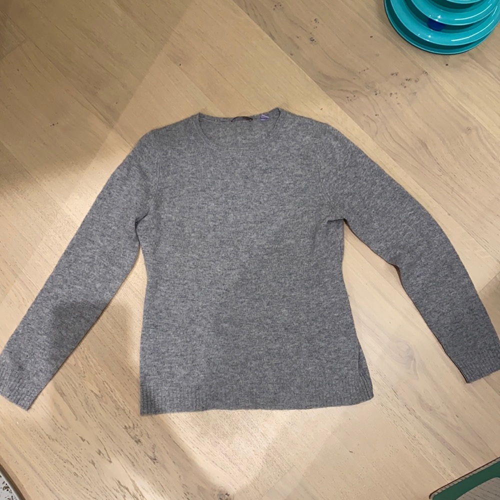 100% Cashmere Sweater
